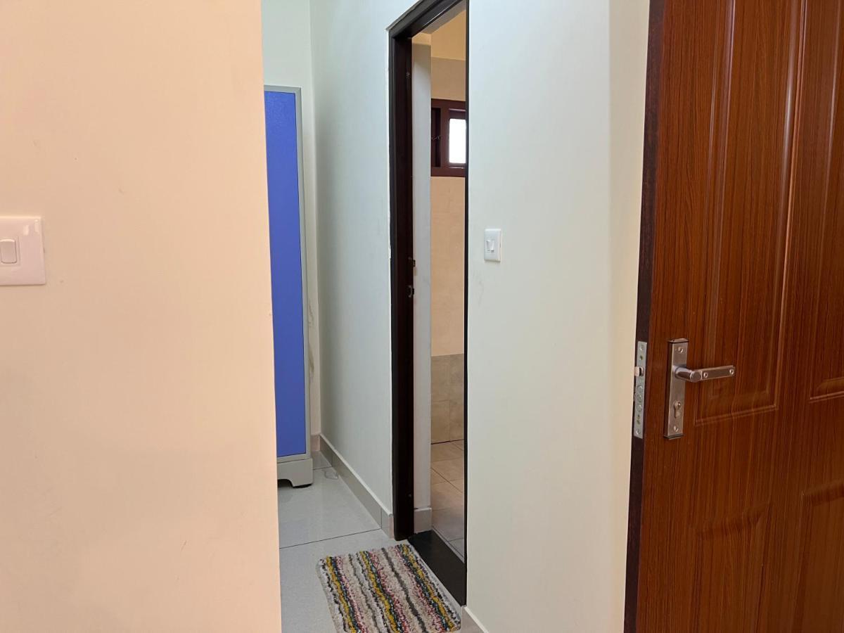 Pullad Aranmula Exterior foto